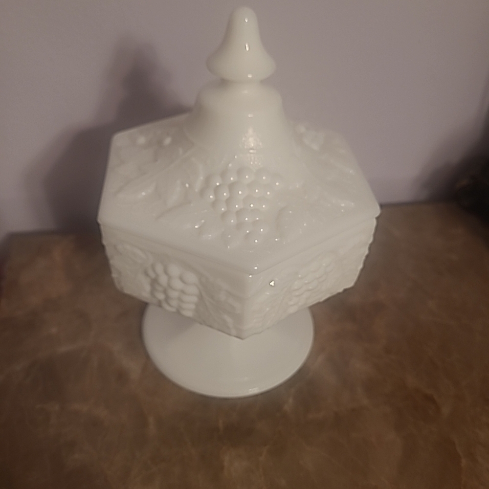 White Milk Glass Candy Dish - Picture 2 of 6